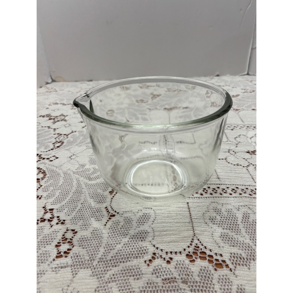 Fire-King for Sunbeam Clear Glass Mixing Bowl with Pour Spout Vintage USA Made